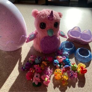 Hatchimals Surprise Egg and Lot of Hatchimal CollEGGtibles